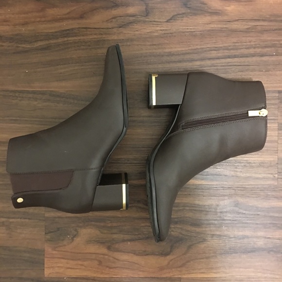 CK Fioranna Booties size 8, Brown - Picture 2 of 3